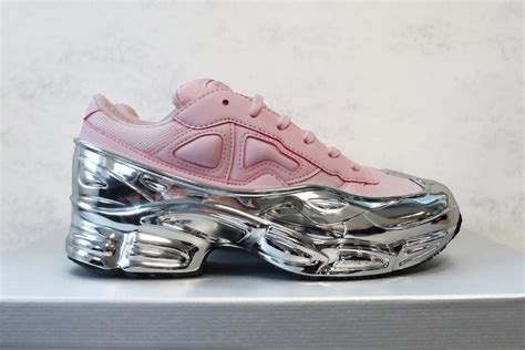 closer   adidas  raf simons pink  metallic silver rs ozweego metallic silver