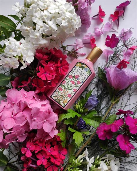 Flora Gorgeous Gardenia Eau De Parfum Gucci عطر A جديد Fragrance