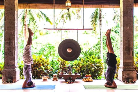 luxury yoga retreats    world adelto adelto