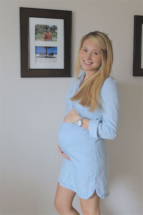 32 Weeks Pregnant – The Maternity Gallery