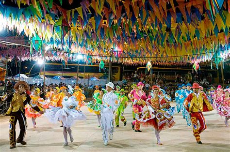 cinco maiores festas juninas  brasil viagem  turismo