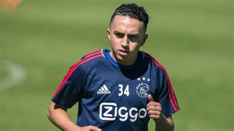 ajax midfielder nouri   danger  collapsing  pitch eurosport