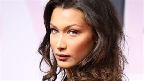 bella hadid dyed her hair brown before the victoria s secret fashion