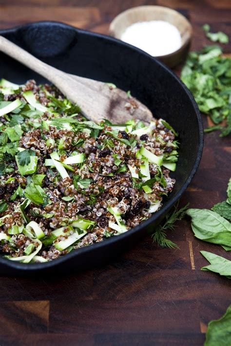 Warm Quinoa And Zucchini Salad With Images Veggie Dishes