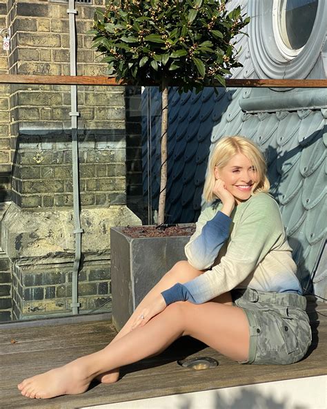 Holly Willoughby S Feet