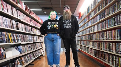 grindhouse video closes knoxville store horror  company lives