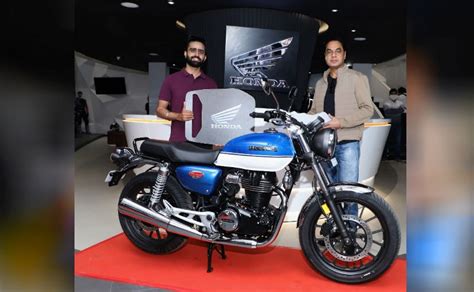 honda hness cb  royal enfield meteor  rival deliveries start