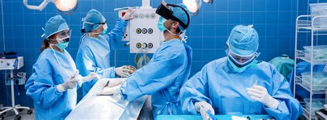 advantages of robotic surgery for colorectal cancer