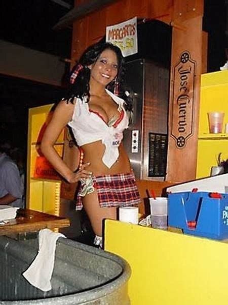 sexy bartender girl 29 photos