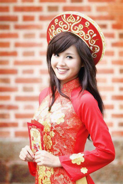 The Vietnamese National Dress Ao Dai Zulik Blog