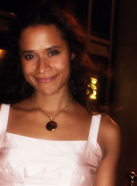 Angel Coulby Arthur And Gwen Photo 32121801 Fanpop
