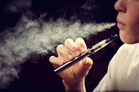 E Cigarettes Teens Should Not Be Using Them At All