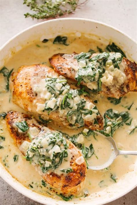 easy chicken breasts recipe with creamed spinach sauce dinner ideas