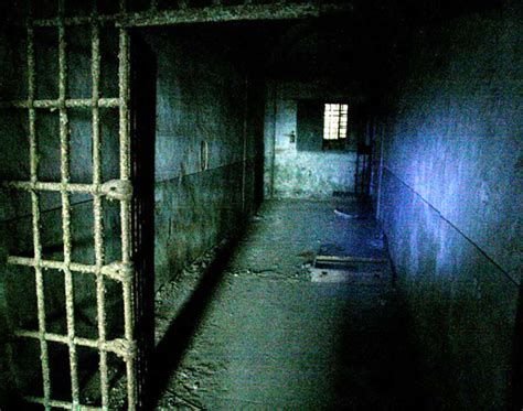 le istituzioni carcerarie la cella  crudiezine