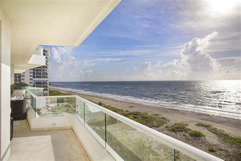 ocean front balcony  total privacy florida luxury homes