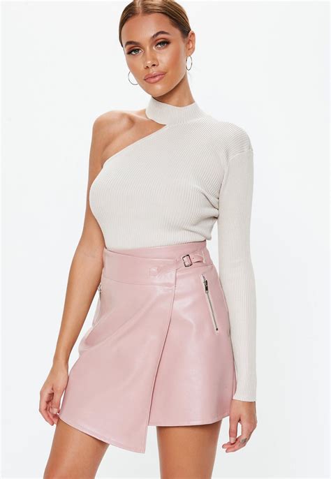 pink buckle strap faux leather mini skirt missguided