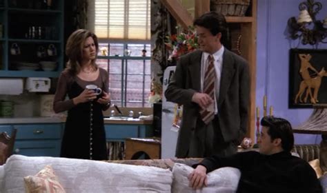 25 Rachel Green Fashion Moments You Were Obsessed With — Photos