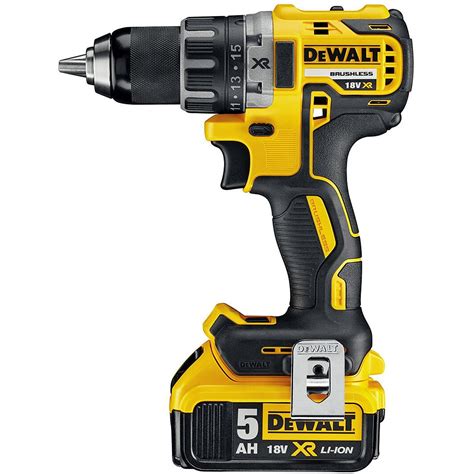 dewalt dcdp  xr brushless compact drilldriver   ah batteries  tstak hd kitbox