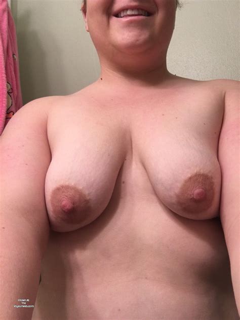 Medium Tits Of My Wife Aly84 March 2017 Voyeur Web