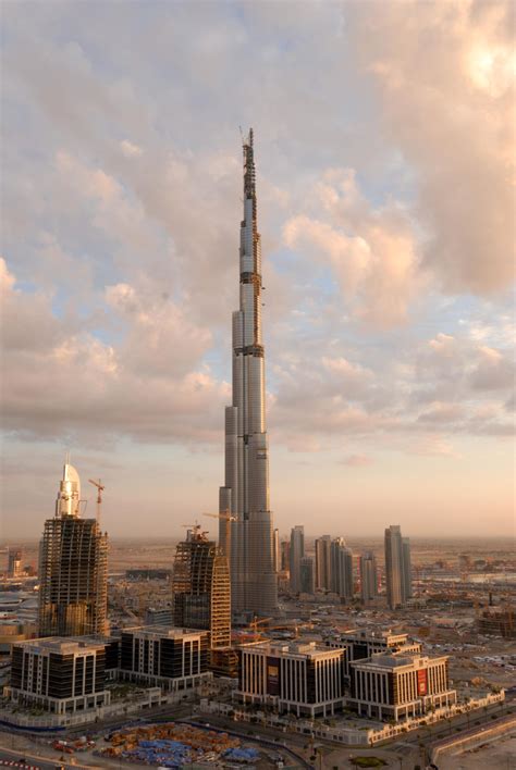 burj khalifa donnees   plans wikiarquitectura