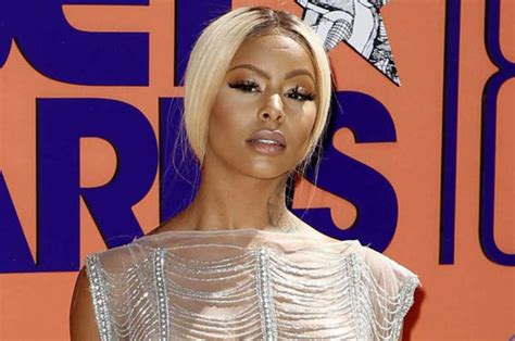 bet awards 2018 fetty wap s ex alexis skyy lays entire chest bare daily star