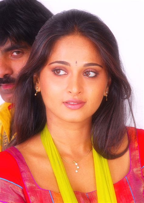 anushka shetty hot cinema actress anushka shetty  telugu  baladoor hd images