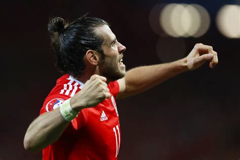 Gareth Bale Real Madrid Wants To Tie Down Wales Star For Life