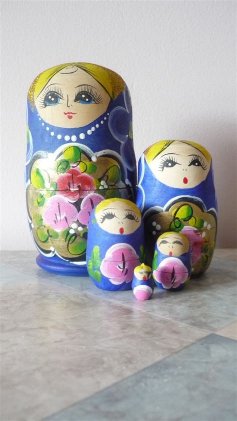 The Russian Gals Collectors Weekly
