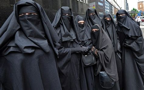 dutch ban  burqas  public places takes effect  times  israel