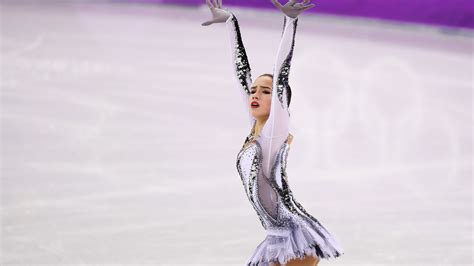 after figure skating short program russian women lead the new york times