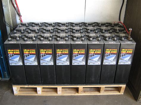 types  deep cycle batteries  ratings    interesting facts