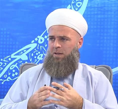 Turkish Preacher Says Men Without Beards Look Like Women