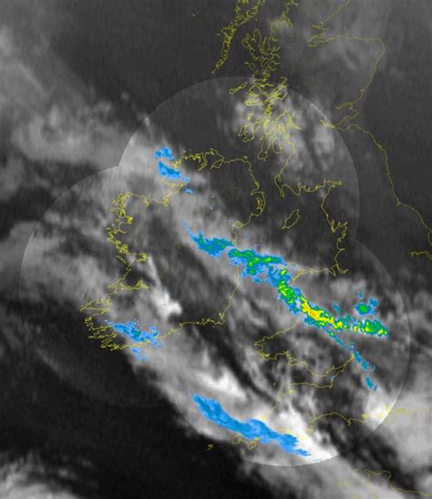 met eireann issues status orange weather warning   counties  dreary weather continues