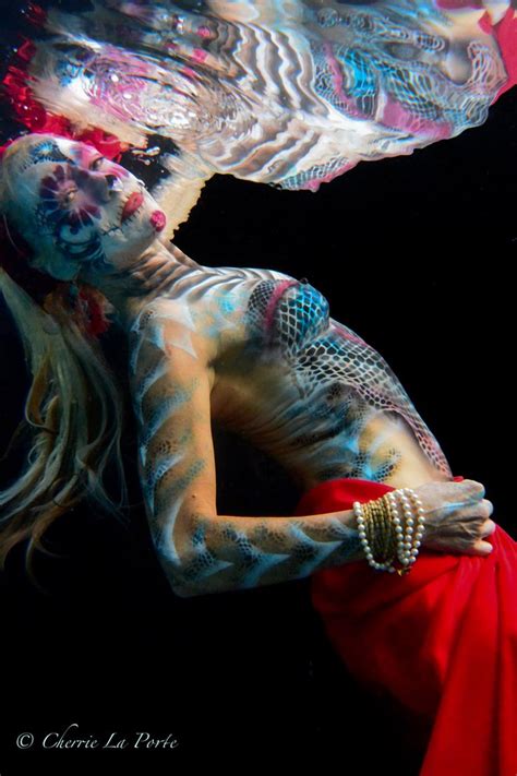 Pin On Aqua Dance Art ~ Underwater Photography Of Women