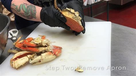 clean dungeness crab presented  coastal seafoods youtube