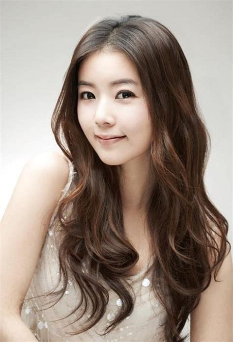 2021 Latest Korean Women Hairstyles For Long Hair