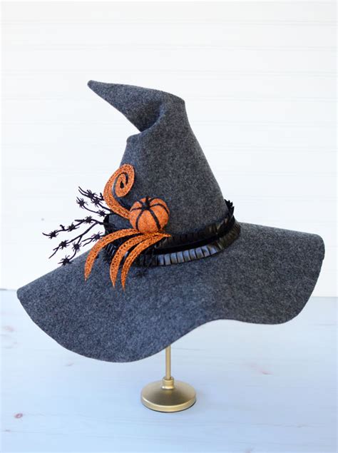 super simple felt witch hat sewing tutorial