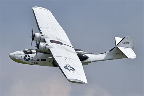 catalina aircraft announces iconic ww flying boat rebirth