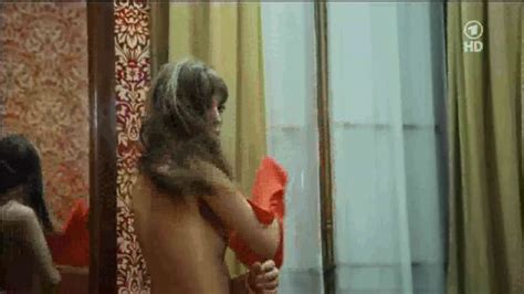 naked jane birkin in le mouton enragé