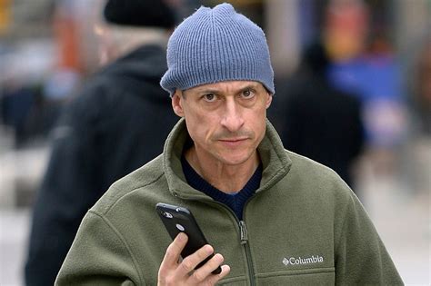 anthony weiner lobbies   access  sons school