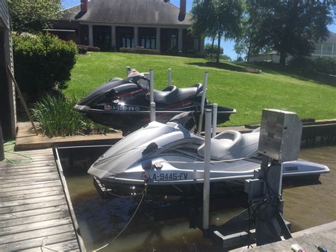 minimag dual jet ski lift pwc lifts boat lift lunmarboatliftscom