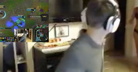 Gamer S Live Stream Interrupted When His Stunning Half Naked Mum Walks