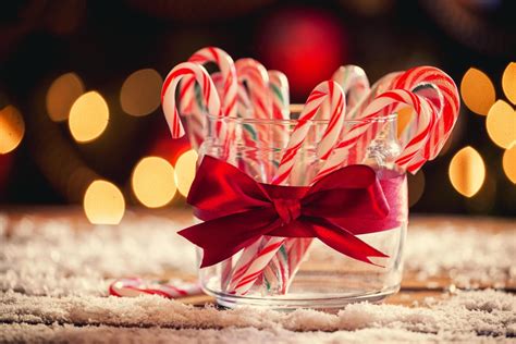 Candy Cane Sex Toys Have Got People Buzzing… And Theyll Set You Back £