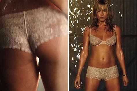 Video Jennifer Aniston Stripping Naked In Trailer For We