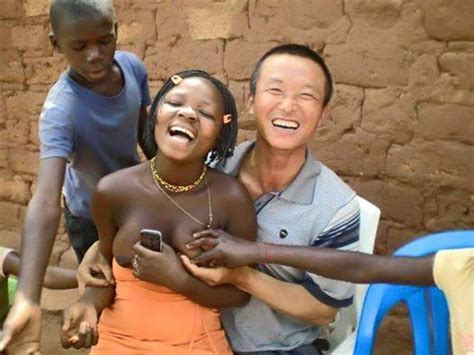 malawian chinese worker caught feeling on someone else s wife pictures