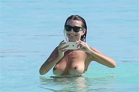 Emily Ratajkowski Sexy And Topless 105 Photos Video
