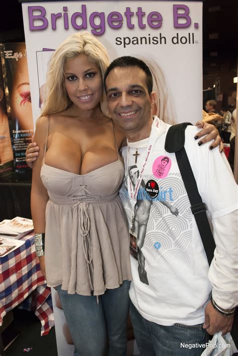 Exxxotica Nj 2011 Porn Babes Galore Pt 2 ~ Words From