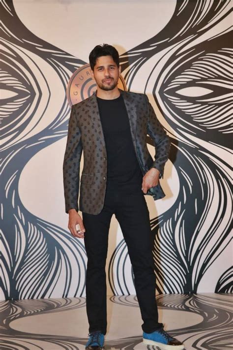 Dear Men We Dig Sidharth Malhotra’s Wardrobe And Here’s Why You Should
