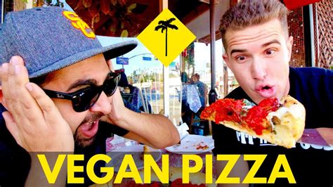 Vegan Pizza At California Pizza Kitchen Youtube