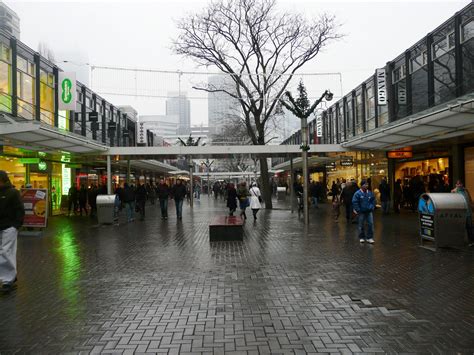 ook winkelen  rotterdam loopt terug schiedam